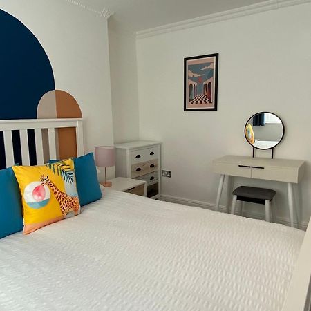 Kemptown Courtyard Apartment Brighton Екстер'єр фото